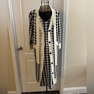 Unbranded Black and White knit bodycon dress w/Sweater Jacket. New w/o Tags